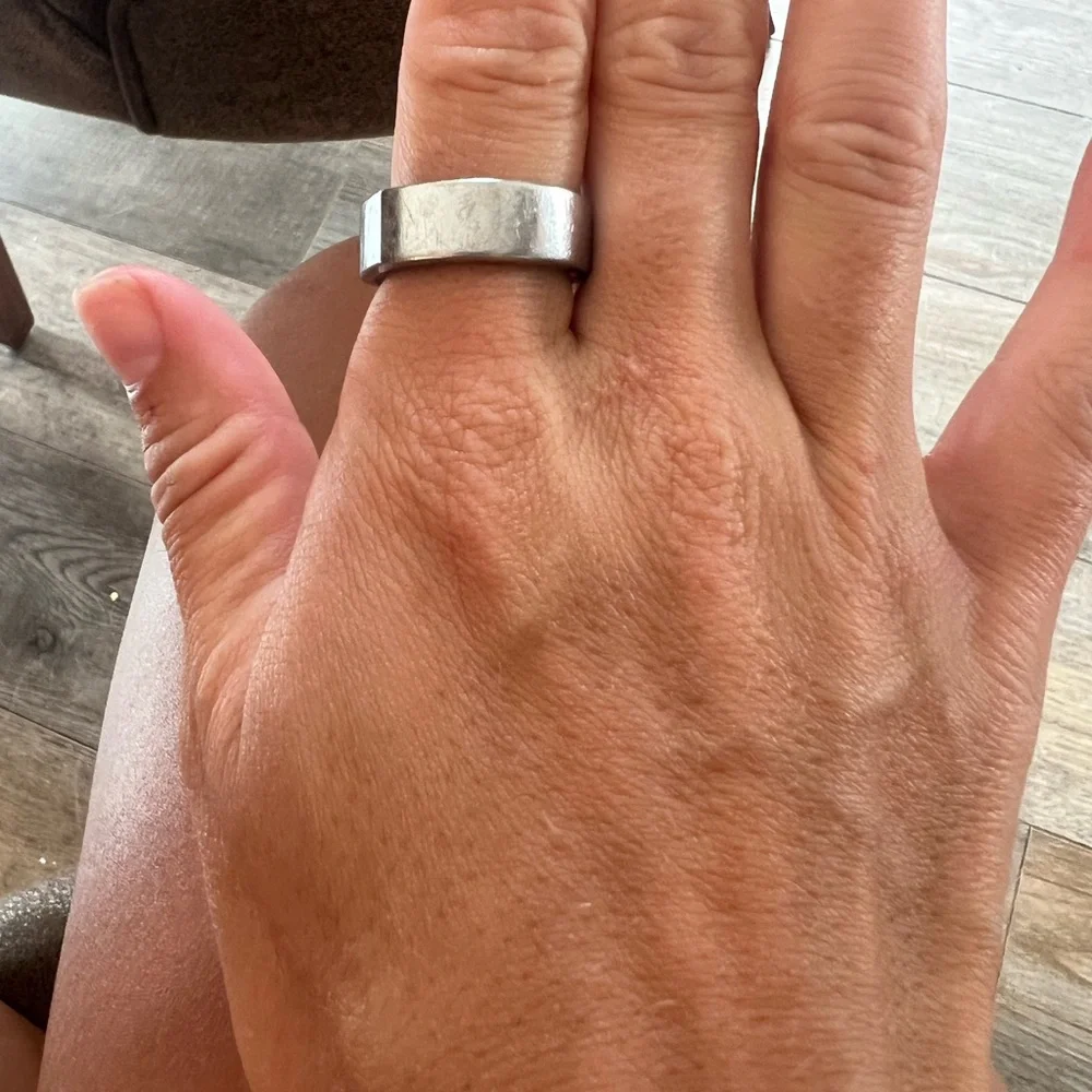 Oura Polished Silver Ring Size 9 Heritage
